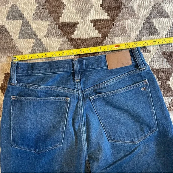 Madewell Baggy Straight Airy Jeans - Picture 6 of 9